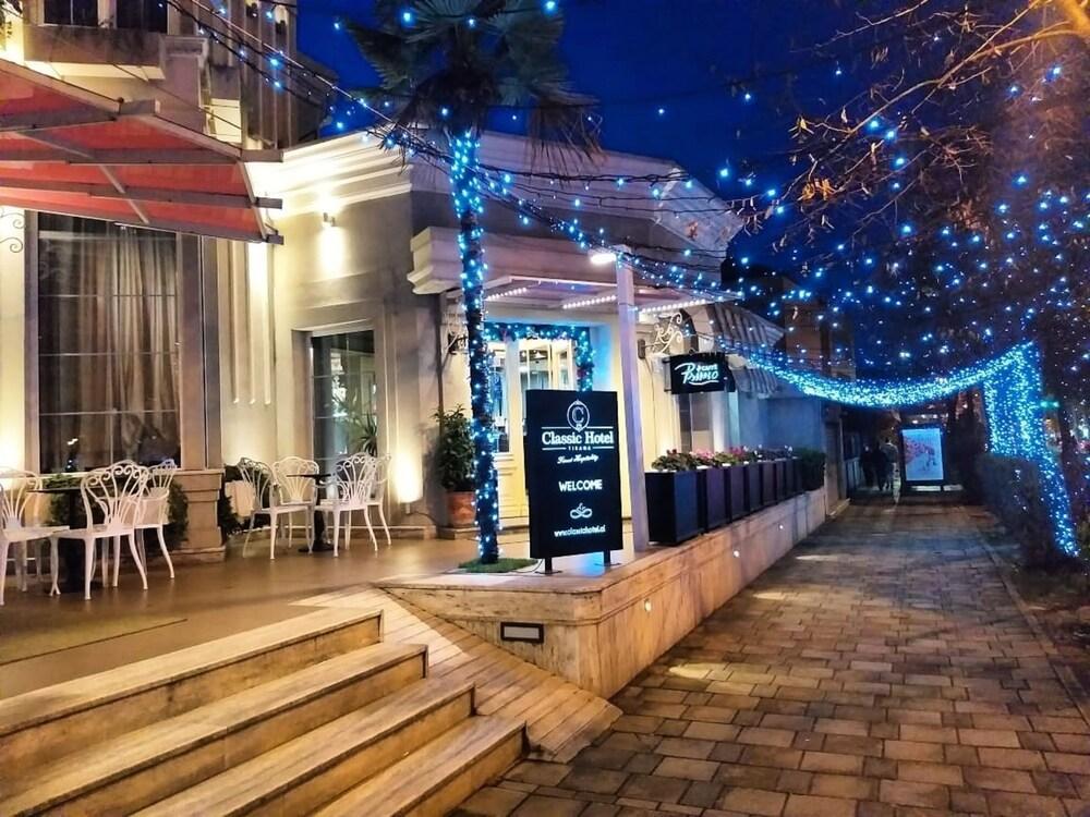 Classic Hotel Tiranë Ngoại thất bức ảnh