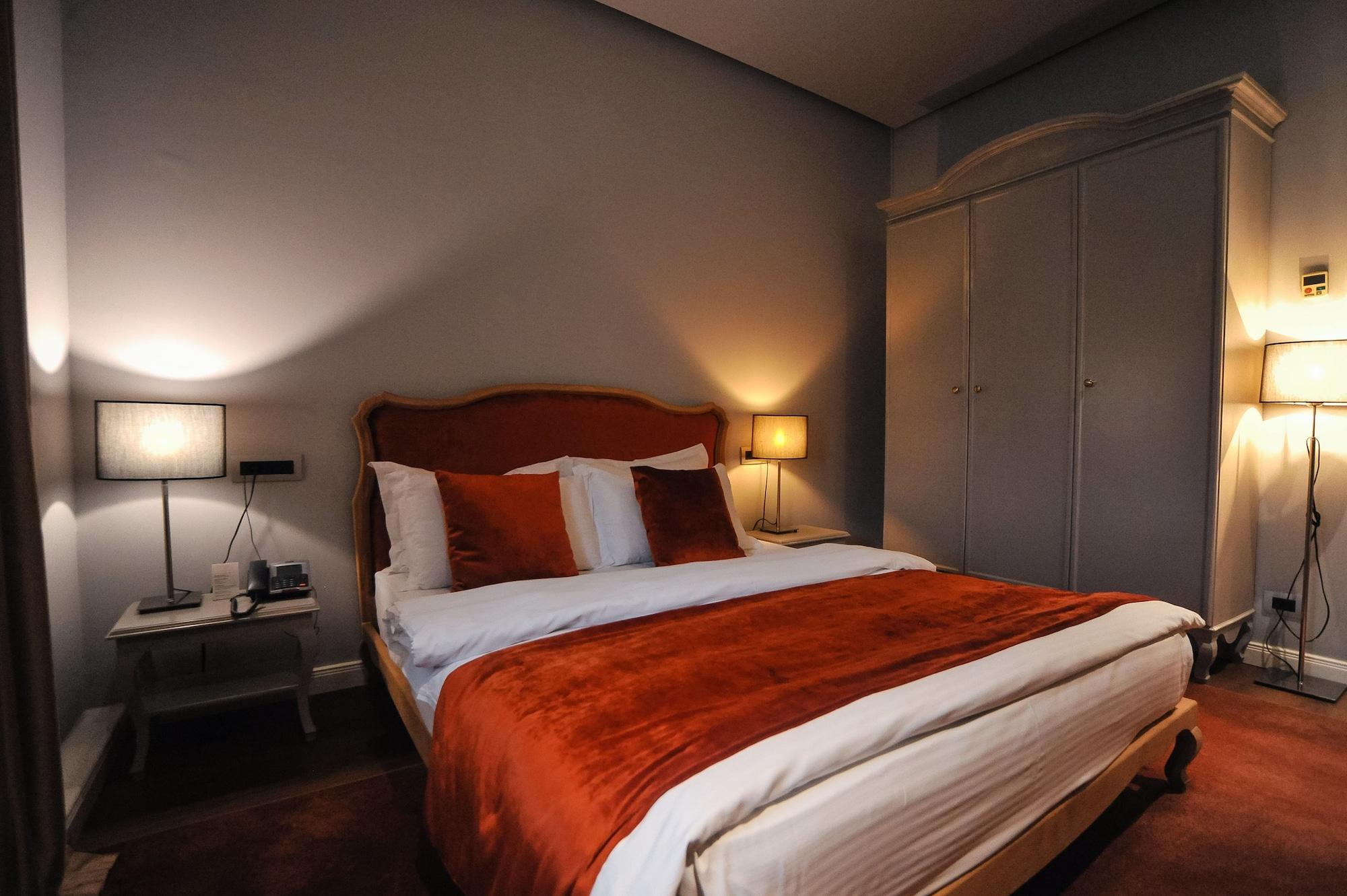 Classic Hotel Tiranë Ngoại thất bức ảnh